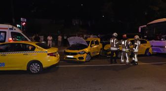 Beyoğlu'nda Zincirleme Trafik Kazası: 2 Yaralı
