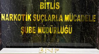 Bitlis'te 4 şüpheli midesinde uyuşturucuyla tutuklandı