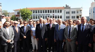 Bursa'da CHP'li 6 belediye başkanı Yeni Parti'ye geçti