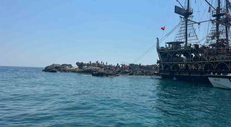 Fethiye'de Gezi Teknesi Su Aldı: 100 Yolcu Tahliye Edildi