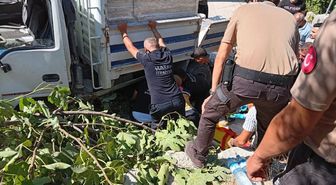 Hatay'da kamyonet devrildi: 65 yaşındaki kadın hayatını kaybetti
