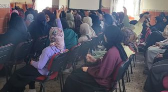Bayburt'ta 'Kırmadan Konuşabilmek' Semineri