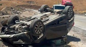 Cizre'de Otomobil Devrildi: Federasyon Başkanı Yaralandı