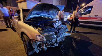 Batman'da İki Araç Çarpıştı: 2 Yaralı