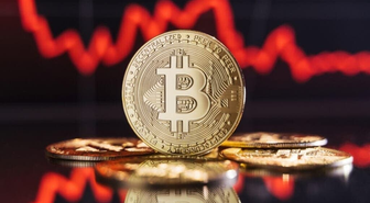 Bitcoin yatırımcıları dikkat: Ağustos'ta iki kritik risk var