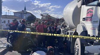 Erzincan'da Feci Kaza: Beton Mikseri ile SUV Çarpıştı, 3 Yaralı