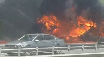Kuzey Marmara Otoyolu'nda TIR Yangını Tarım Arazisine Sıçradı