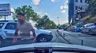 Eyüpsultan'da korna krizi: 'Kafanı keserim' tehdidi kamerada