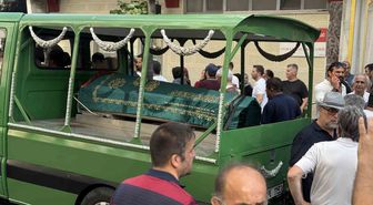 Eski Erkek Arkadaşının Silahlı Saldırısında Hayatını Kaybeden Genç Kadın Son Yolculuğuna Uğurlandı