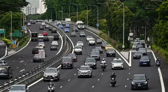 Singapur'da Trafik Yasaları Sertleşti