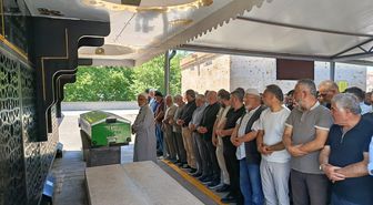 Yahyalı'da Motosiklet Kazası: 1 Kişi Hayatını Kaybetti, 2 Torun Yaralandı