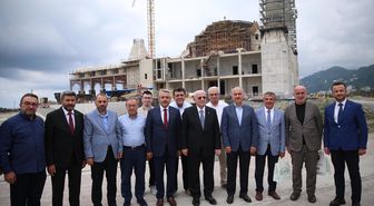 İsmail Kahraman, Recep Tayyip Erdoğan Camisi'nde İncelemelerde Bulundu