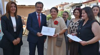 Salihli ADEM'de ilk sergi açıldı