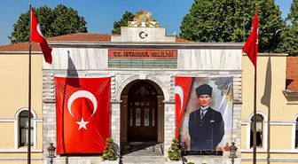 Çatalca'da Eğitim Uçağı Kaza Kırıma Uğradı: 1 Yaralı