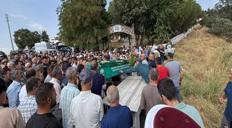 Minik Fikri gözyaşları ve dualarla son yolculuğuna uğurlandı