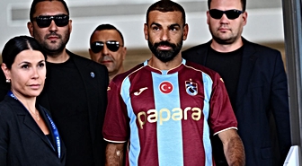 Salah'tan taraftarı mest eden hareket! İmza atmadan önce...