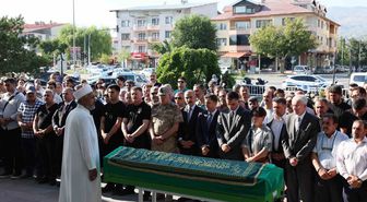 Erzincan'da Şehit Polis Salih Zengin'in Babası Mehmet Zengin Son Yolculuğuna Uğurlandı