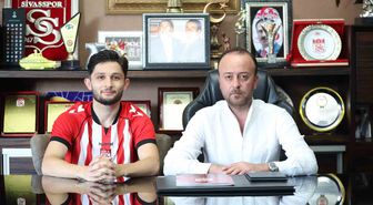 Sivasspor’da 4 imza birden