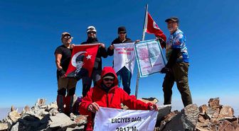 Söke'li sağlıkçılar Erciyes zirvesinde organ bağışına dikkat çekti