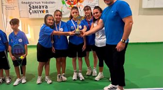 Sivas Tenis Takımları Mersin Yarı Finalinde
