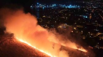 Marmaraereğlisi'nde Yangın Geceyi Gündüze Çevirdi