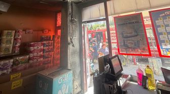 Bafra'da markette yangın: Maddi hasar