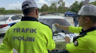 Düzce'de Trafik Denetiminde 1178 Sürücüye Ceza, 142 Araç Trafikten Men Edildi