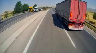 Kadınhanı'nda Feci Kaza: Freni Boşalan TIR 4 Araca Çarptı, 1 Kişi Öldü