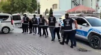 Konya'da kamyonet soygunu: 450 bin TL ve altın çalan 5 şüpheli yakalandı
