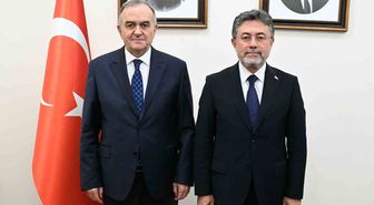 Akçay'dan üzüm üreticileri için TMO çağrısı