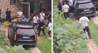 Salah'ı gören Trabzonlu teyzenin tepkisi güldürdü: Bu ne gada güççük