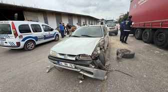 Kaynarca'da kaza: 2 yaralı, kaza anı kamerada