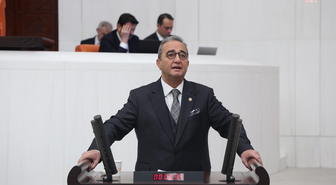 Bülent Tezcan: 'Kızım ve damadım en kısa sürede ülkemize döneceklerdir'