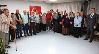 Vali Makas, Huzurevi Sakinlerinin Doğum Gününü Kutladı