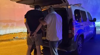 Bursa'da Çalıntı Araç Kovalaması: 3 Gözaltı