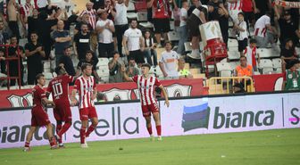 Antalyaspor, Keçiörengücü'nü 4-3 Yendi