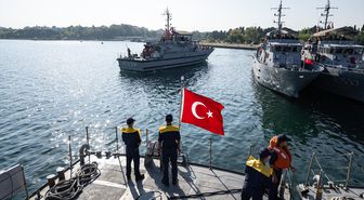 Deniz Harp Okulu'nda uygulamalı eğitimler