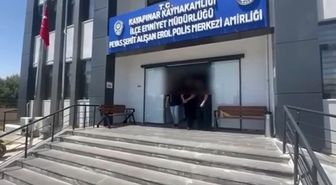 Diyarbakır'da 4 şüpheli silahlarla yakalandı