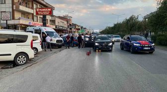 İnegöl'de kaza: 4 yaralı, motosikletli çift kıl payı kurtuldu