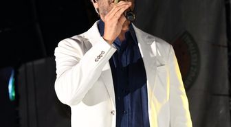 Mahsun Kırmızıgül'den Karpuz Festivali'nde Barış Mesajı