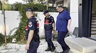 Menderes Belediye Başkanı İlkay Çiçek tutuklandı
