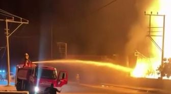 Turgutlu'da palet fabrikasında yangın