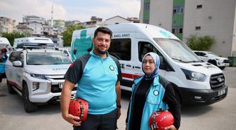 UMKE Gönüllüsü Çiftin Zorlu Görevlerdeki Dayanışması