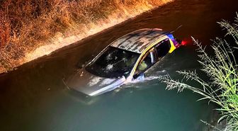 Sındırgı'da Otomobil Kanalına Düştü: 2 Yaralı