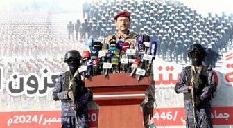 Husiler Marib'de kritik askeri üsse füze ve İHA saldırısı düzenledi