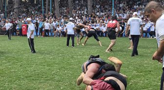 Yayladağı'nda 24. Geleneksel Aba Güreşi Festivali Renkli Görüntülere Sahne Oldu