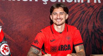 Çorum FK, milli oyuncu Berat Ayberk Özdemir'i transfer etti