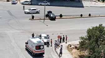 Elazığ'da İki Otomobil Çarpıştı: 1 Yaralı