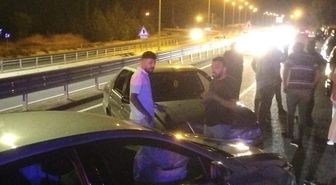 Safranbolu'da İki Otomobil Çarpıştı: 3 Yaralı