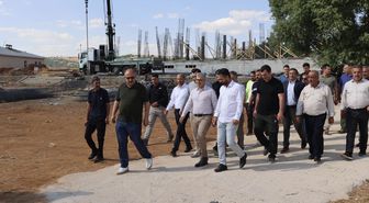 Bingöl Valisi Çelik, Yiğitler köyündeki okul inşaatını inceledi